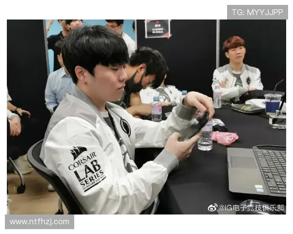 IG战队在世界冠军杯中的个人能力全面解析与表现评估 IG战队在世界冠军杯中的个人能力全面解析与表现评估