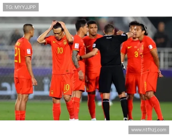 国足世预赛对阵卡塔尔全力以赴争取胜利的关键战役分析